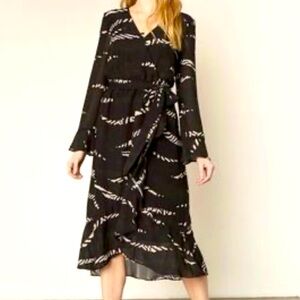 - Cupcakes and Cashmere Dress